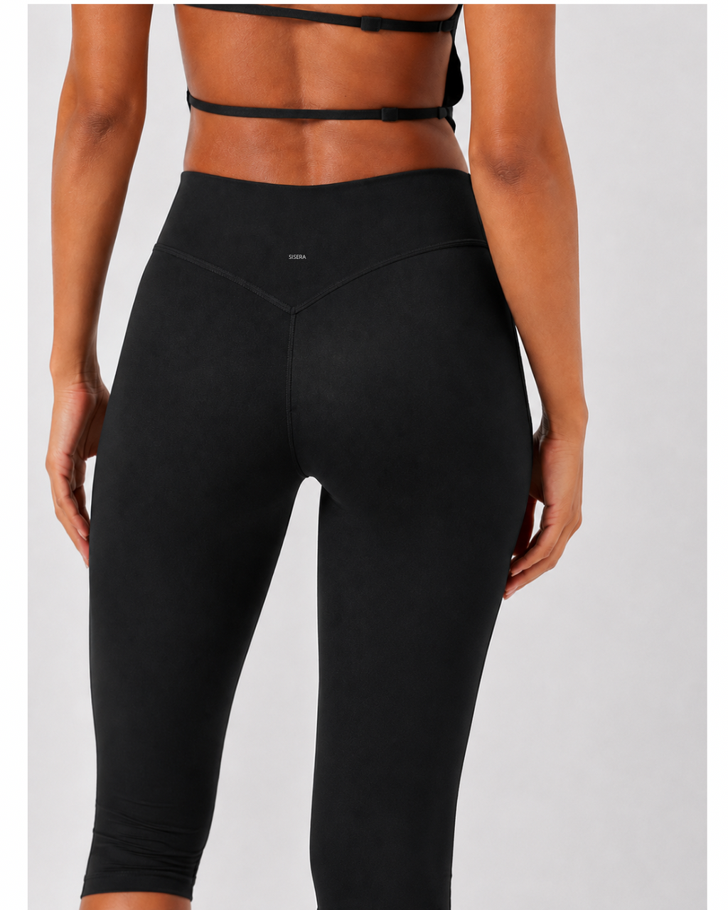Essential capri - black