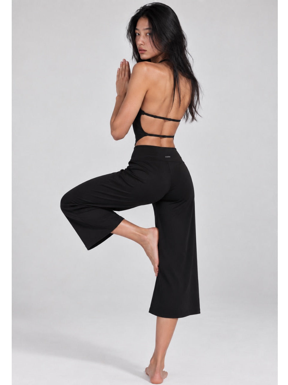 Flow capri pants - black