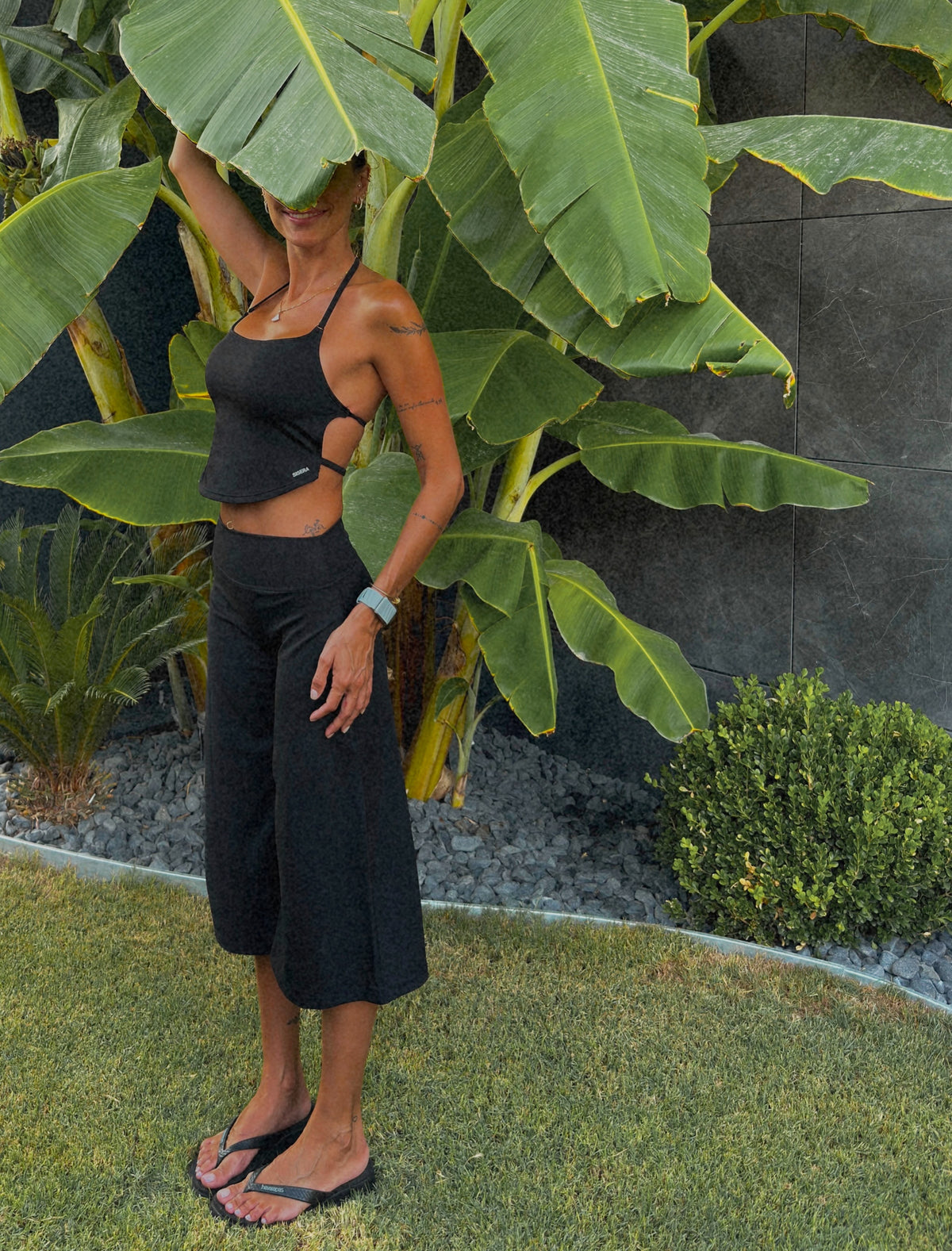 Flow capri pants - black