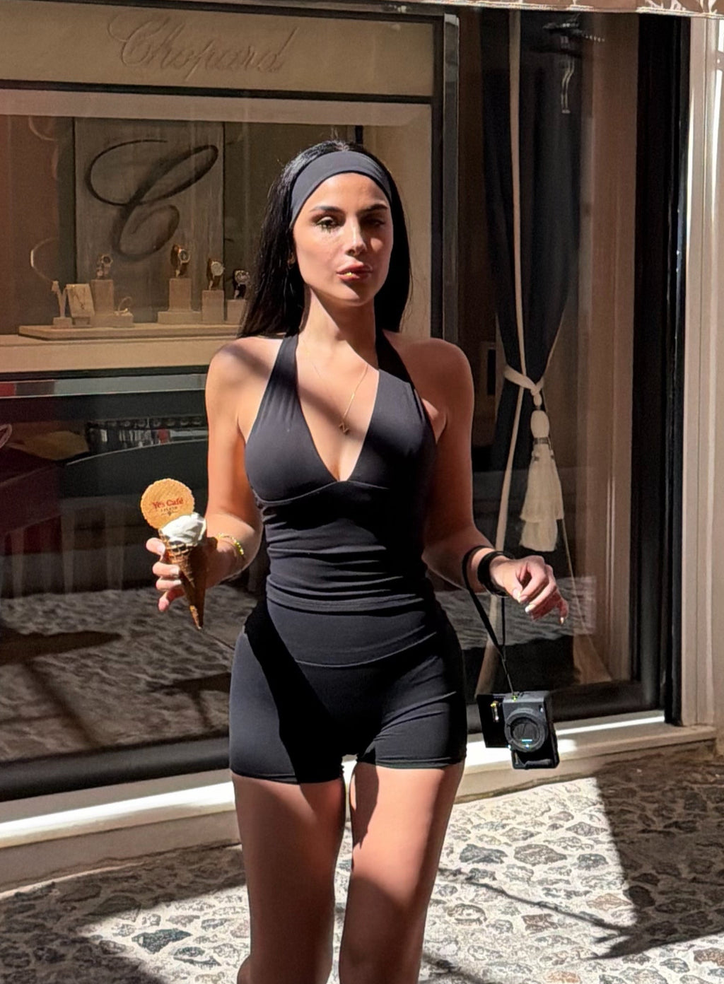 V-neck halter top