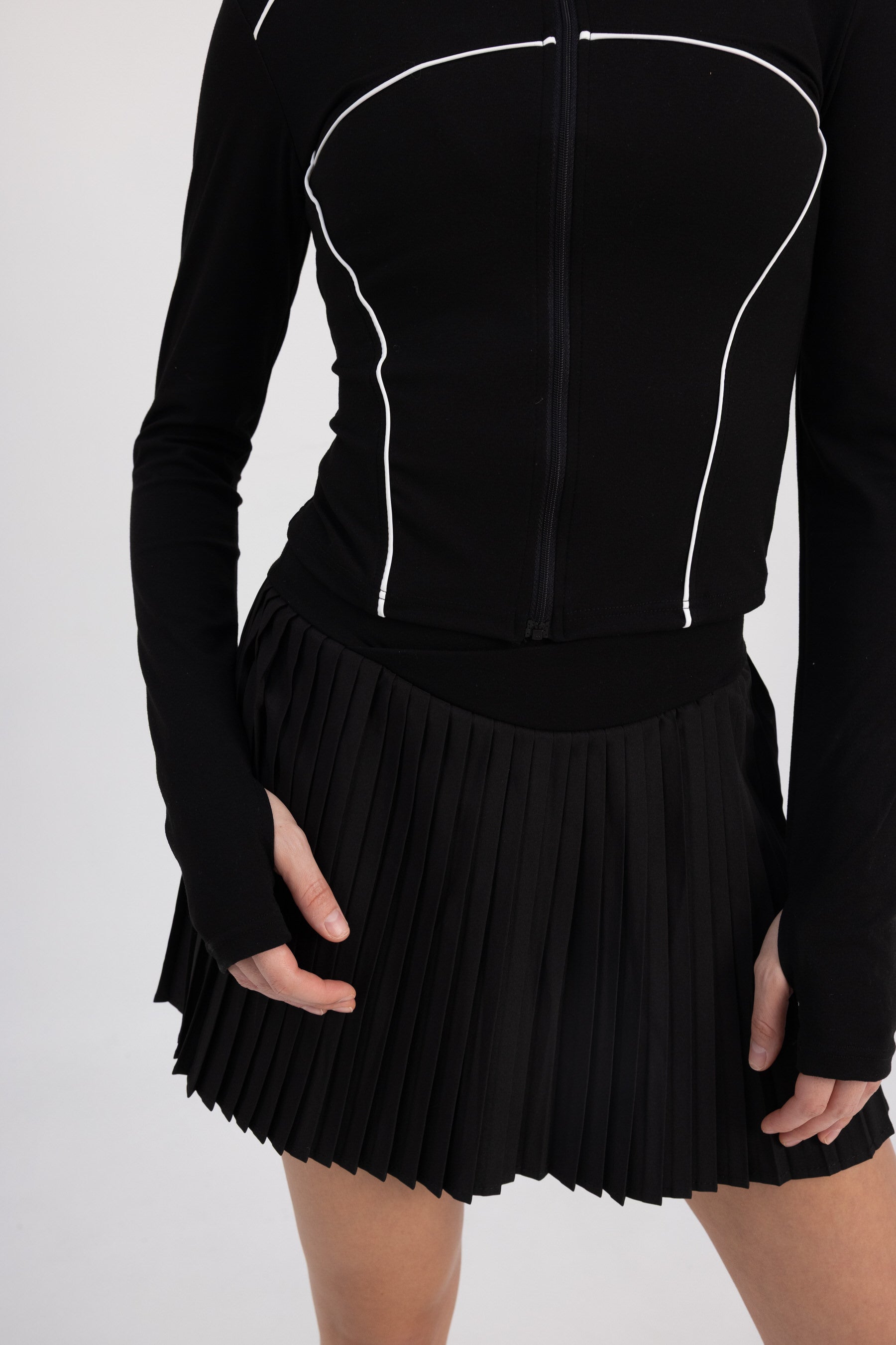 Gymgirl Skirt in Black