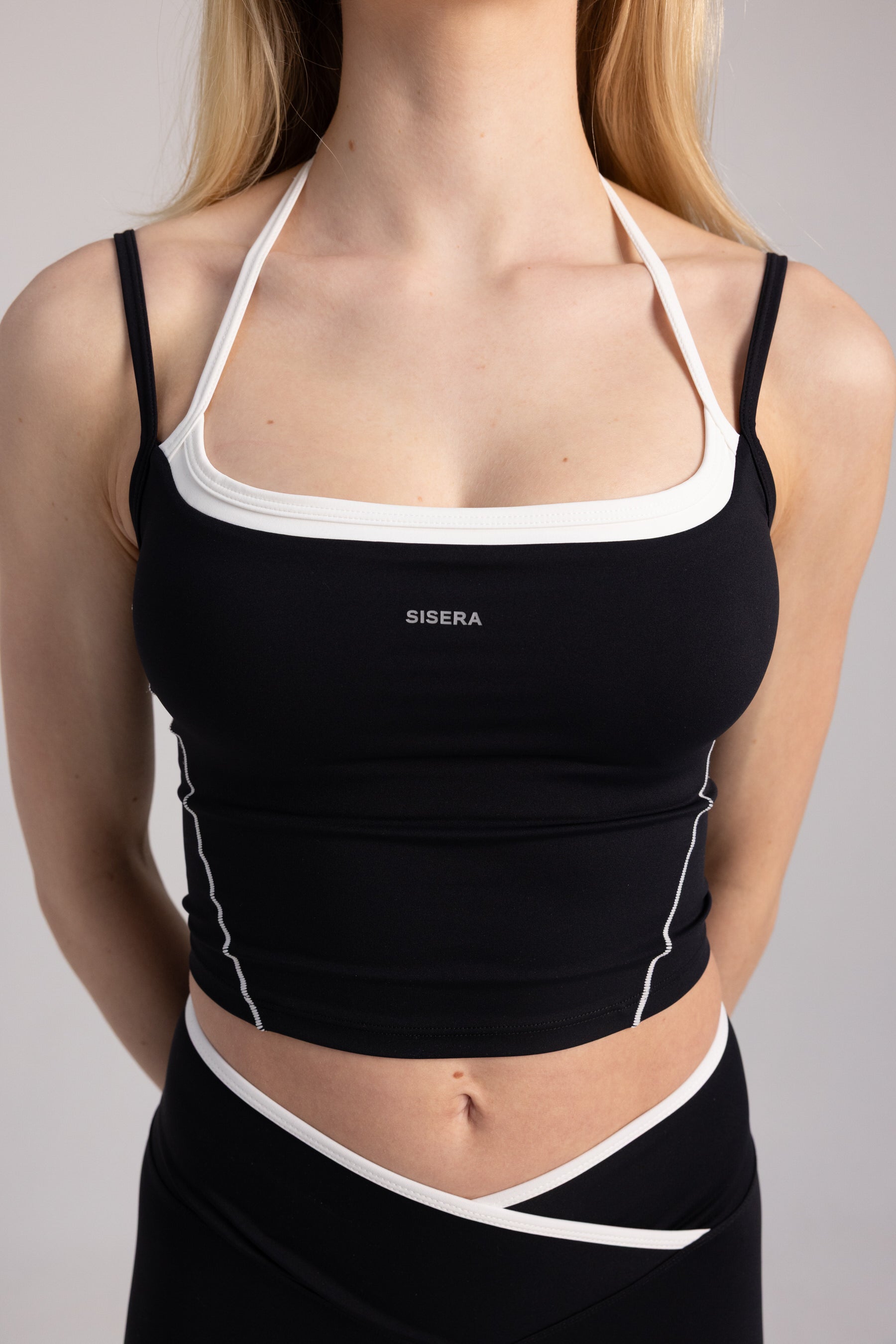 Sisera Duo Top in Black
