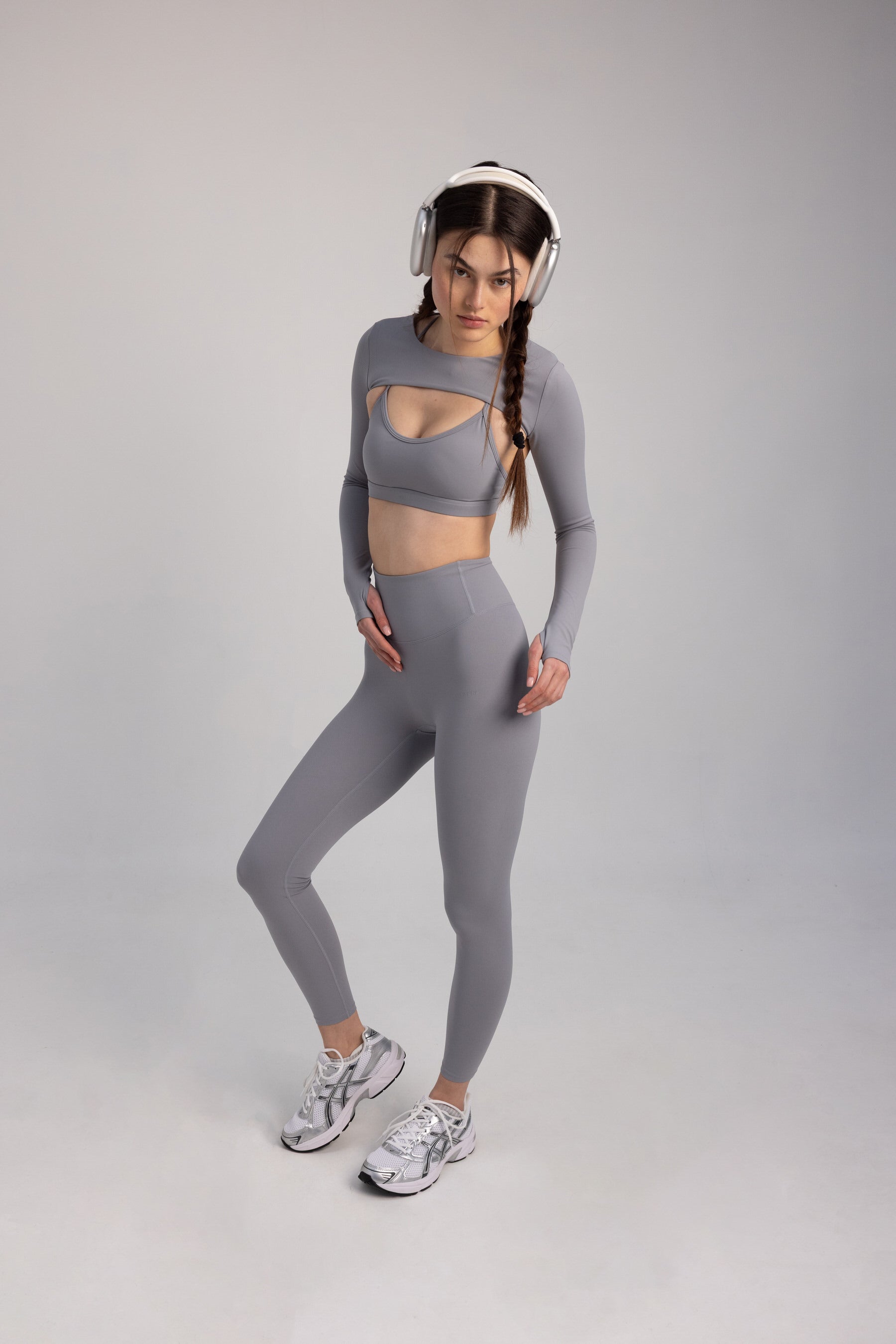 Aura Legging in Grey
