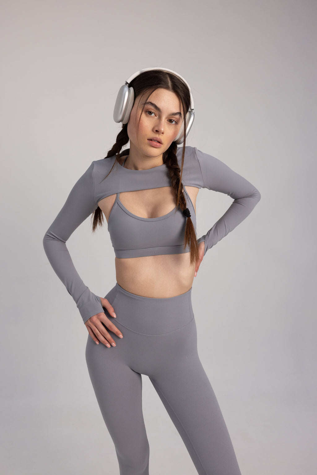 Aura Legging in Grey