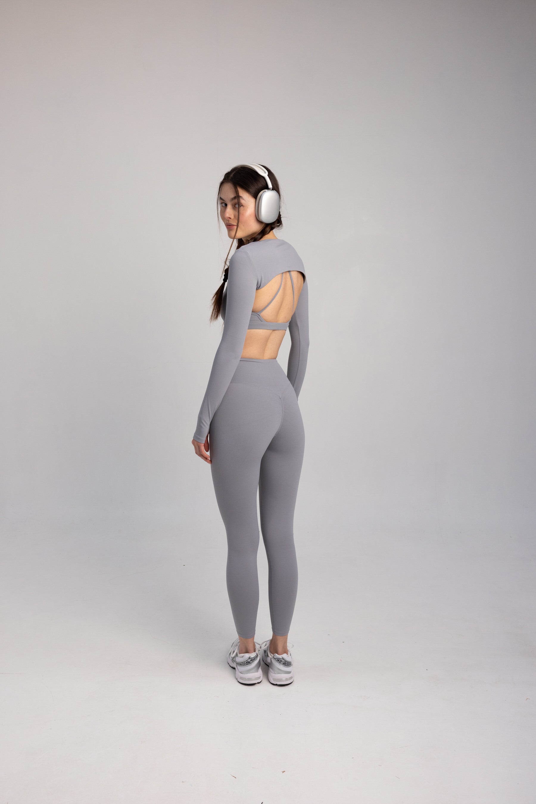 Aura Legging in Grey