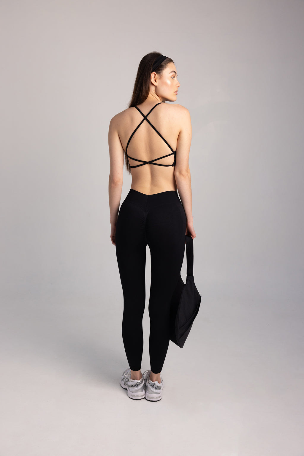 The Balance Seamless Legging in Black