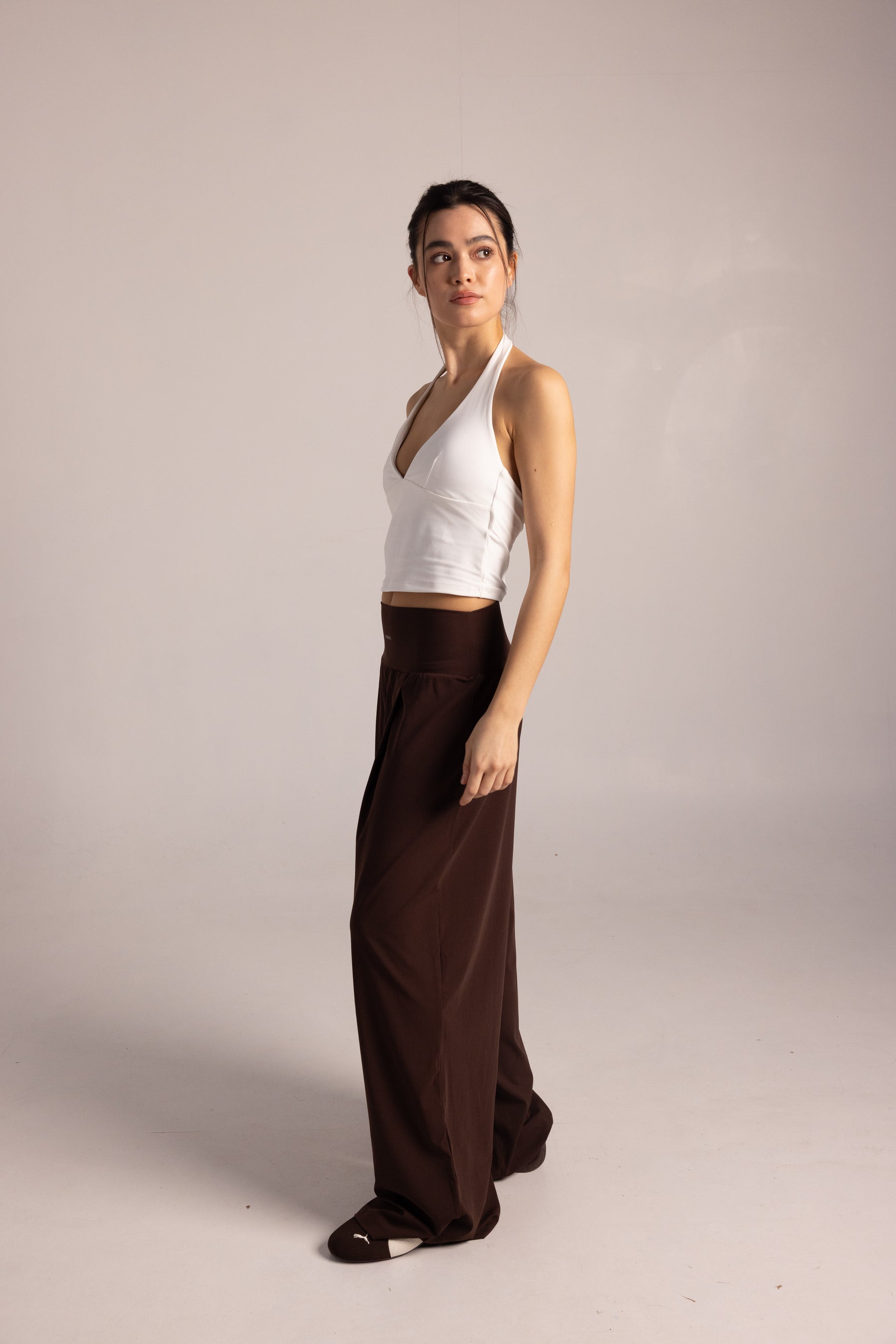 The Flow Pants in Brown