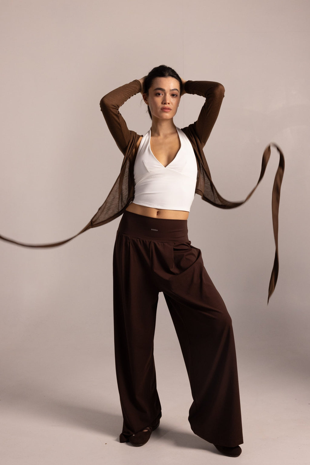 The Flow Pants in Brown